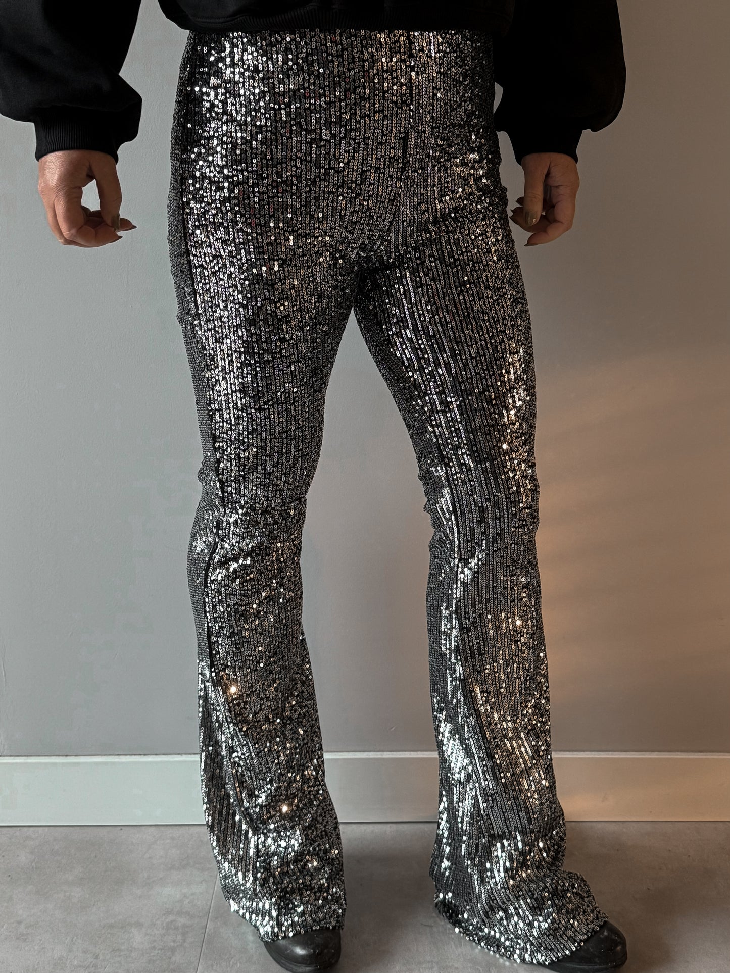 Glitter flare broek donker zilver